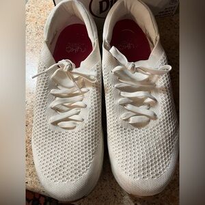 Women’s Ryka shoes